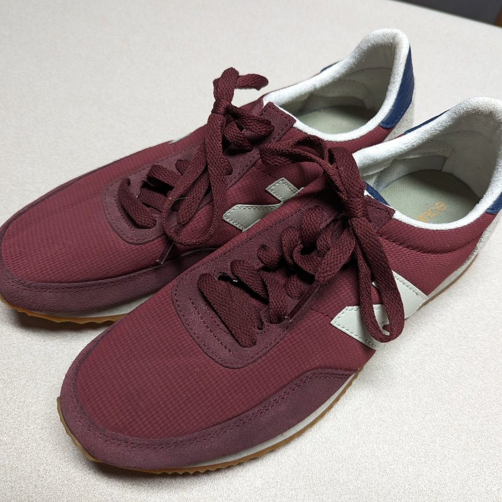 *MINT* New Balance 720 Sneakers Shoes Women's Size 7 B Medium WL720WC